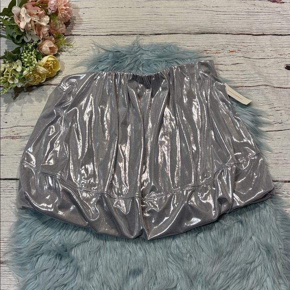 NWT Anthropologie Maeve Shine Silver Strapless Bubble Top - Picture 2 of 8